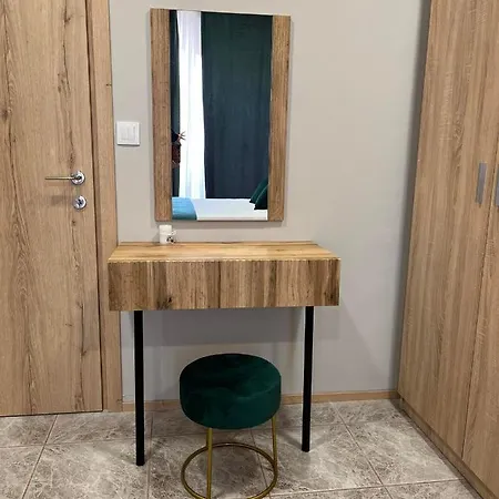 Emerald * Иксиа